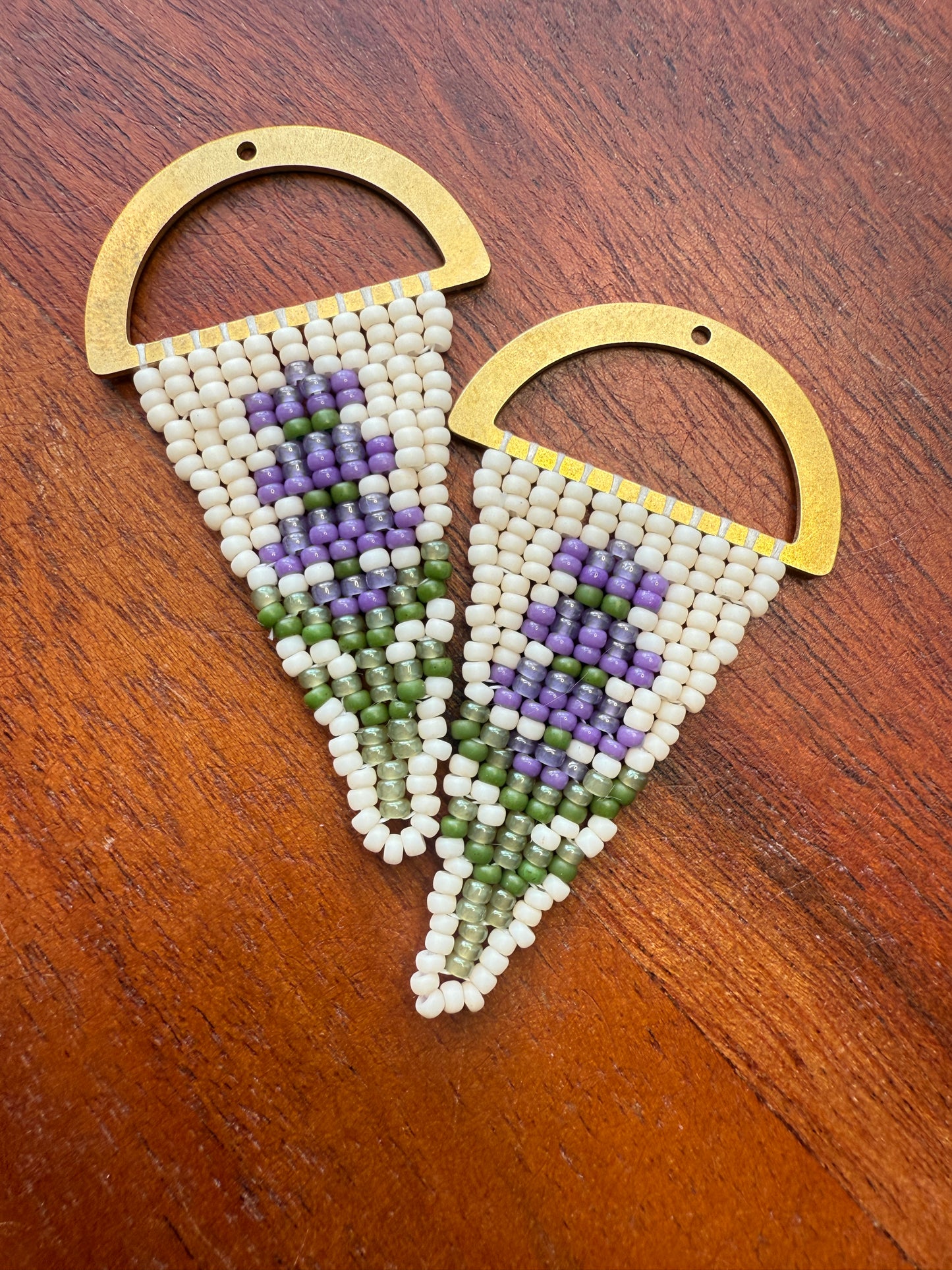 Lupine Brickstitch