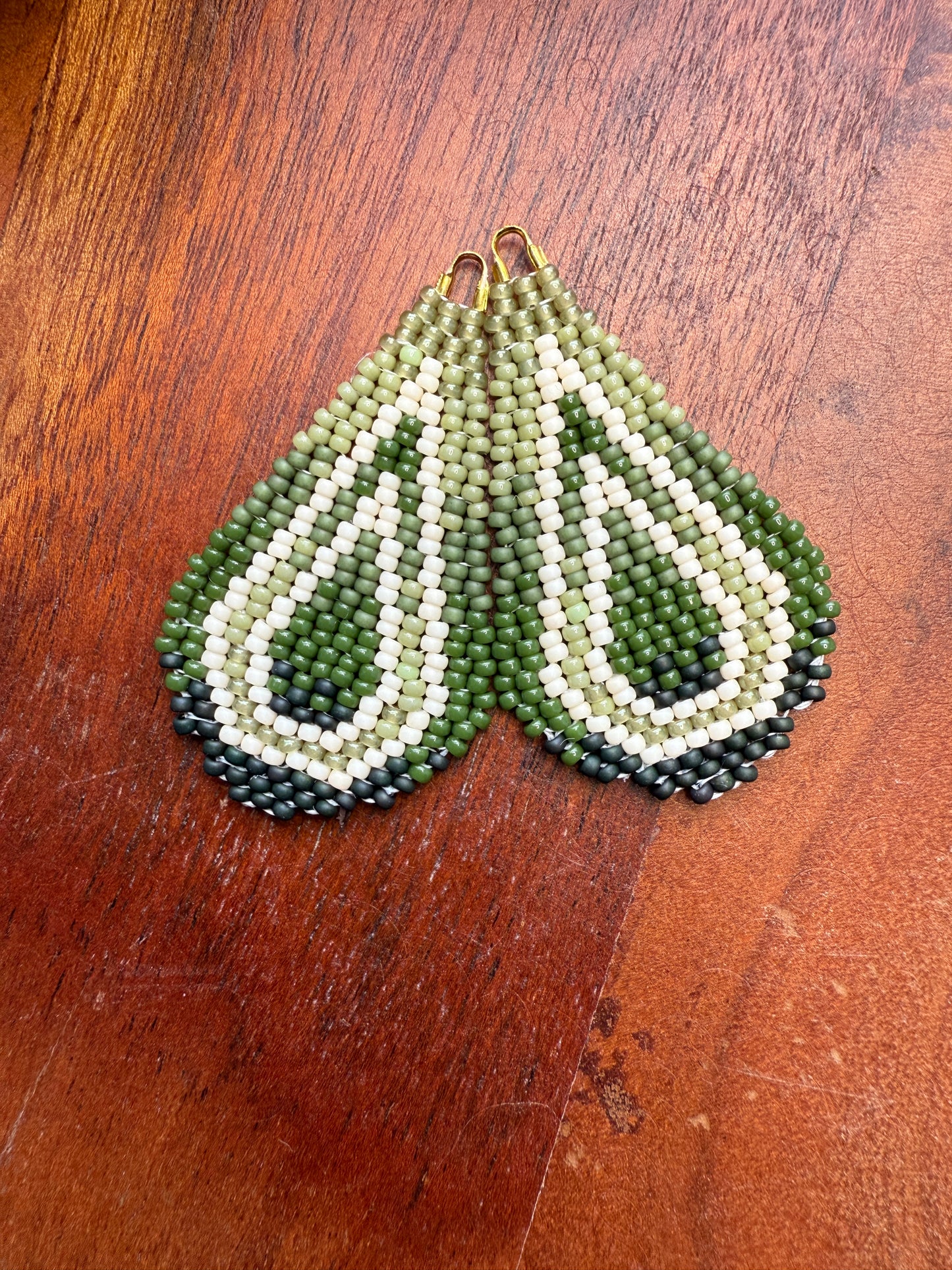 Green Fall Brickstitch Drops