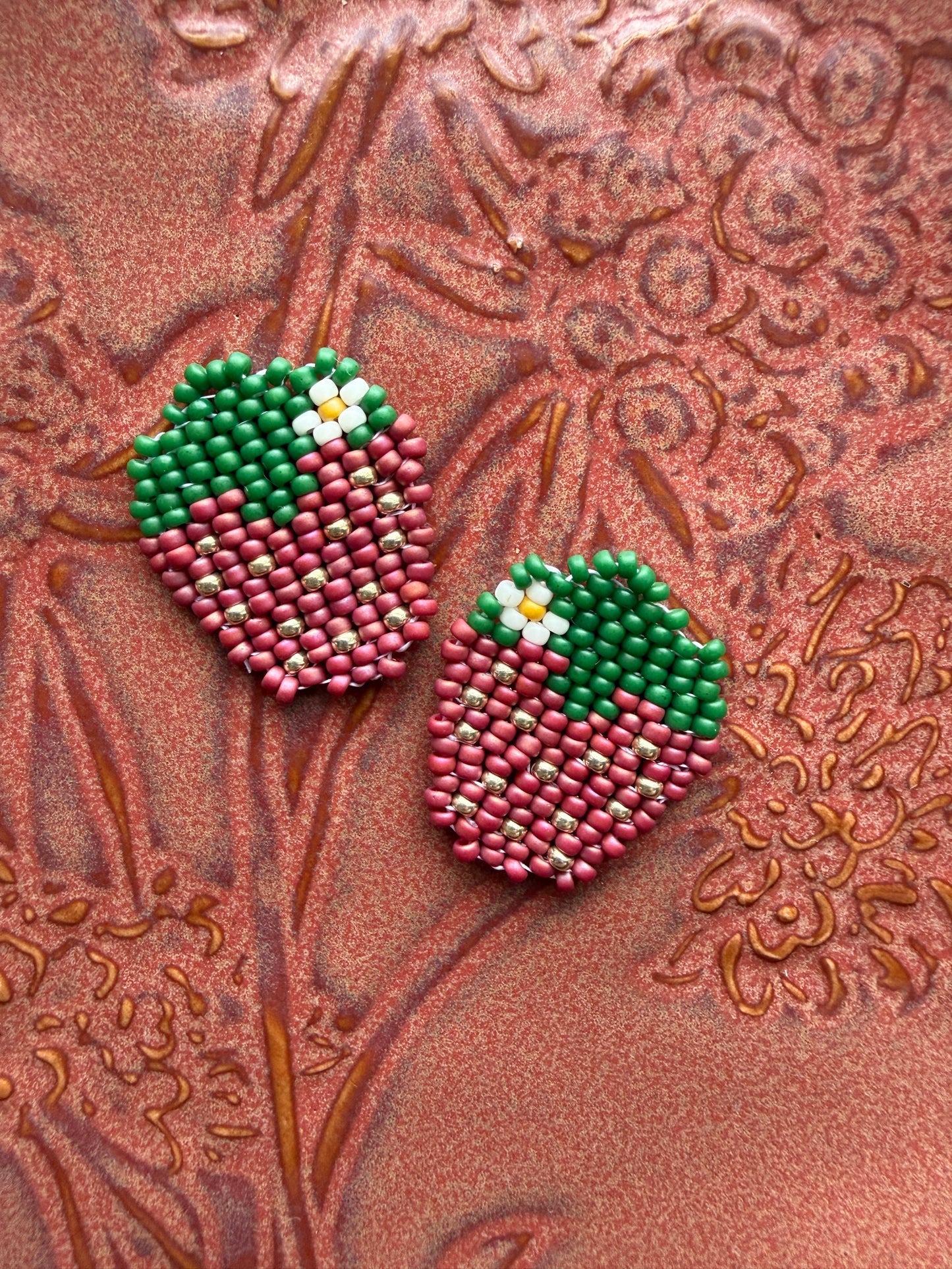 Strawberry (Magenta)