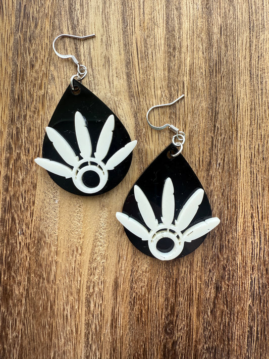 Acrylic Dance Fan Drops *White on 1.75" Black Drop*