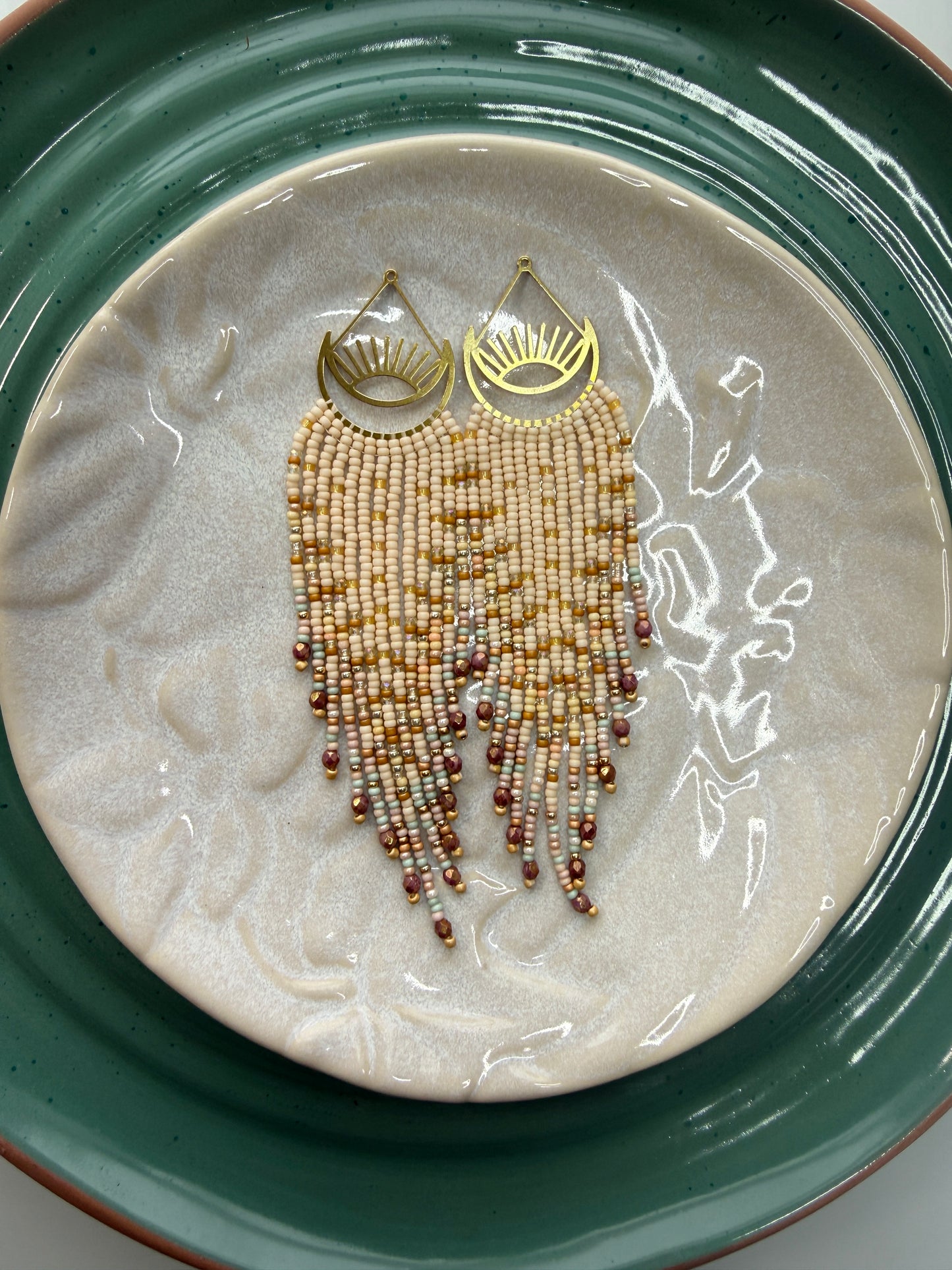 Moon Fringe (Cream, Bead Mix)