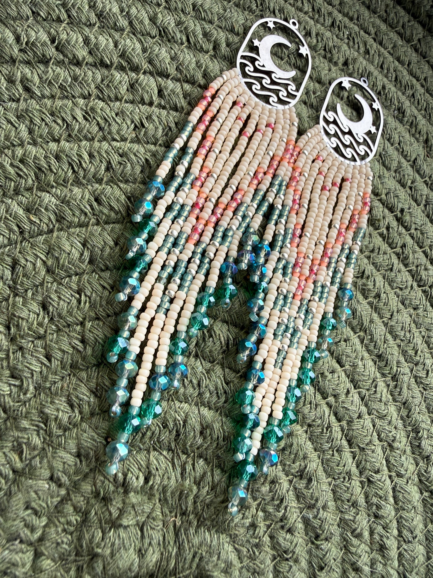 Moon Wave Fringe (Cream, Pink, Turquoise)